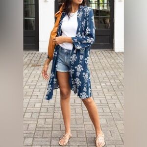 Velvet Heart Everlee Paisley Kimono | swimsuit coverup Navy & white NWT size M